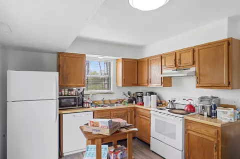Kitchen - 305 E Liberty Ln #A&B, Ashland, MO 65010 photo 4 of 8