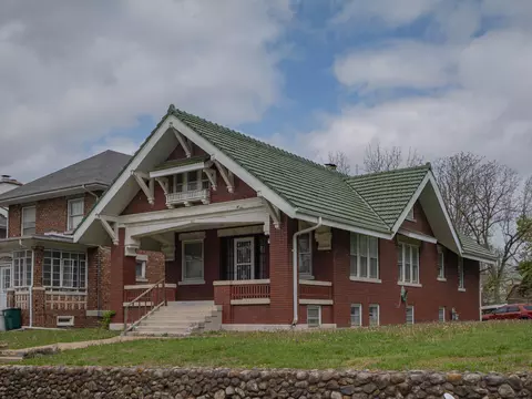 523 W Logan St, Moberly, MO 65270