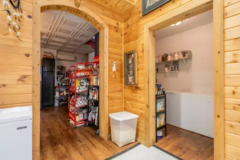 Entry Way - 1324 State Hwy Ww, Fulton, MO 65251 photo 2 of 2