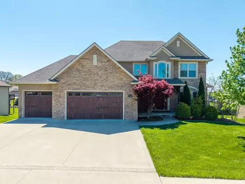 6410 Shallow River Dr, Columbia, MO 65201