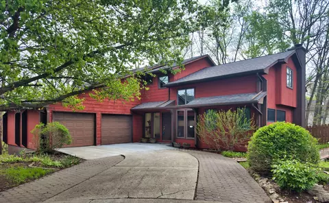 2208 Oak Cliff Dr, Columbia, MO 65203