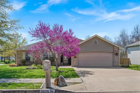 4608 Timber Ln, Columbia, MO 65202