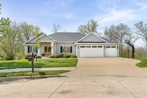 5201 Claybrook Ct, Columbia, MO 65203