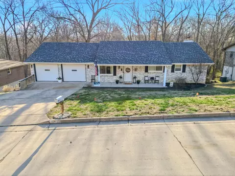 616 Shawn Dr, Jefferson City, MO 65109