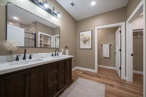 Bath - 779 Vine Dr, Holts Summit, MO 65043 photo 1 of 4