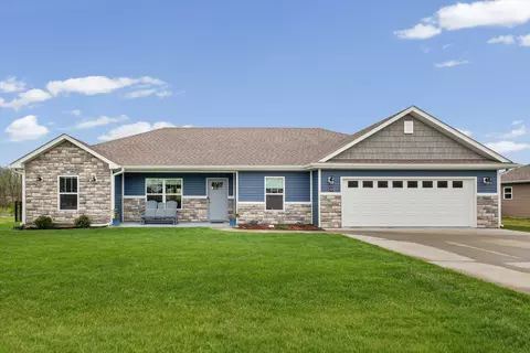 Exterior - 5200 Democracy Dr, Ashland, MO 65010 photo 2 of 9