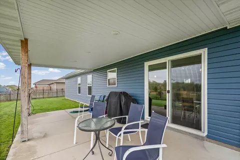 Exterior - 5200 Democracy Dr, Ashland, MO 65010 photo 8 of 9