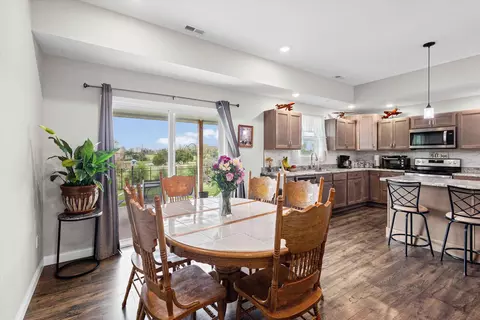 Dining - 5200 Democracy Dr, Ashland, MO 65010 photo 1 of 2