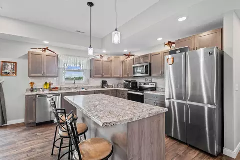 Kitchen - 5200 Democracy Dr, Ashland, MO 65010 photo 5 of 5