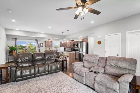 Entry Way - 5200 Democracy Dr, Ashland, MO 65010 photo 1 of 4