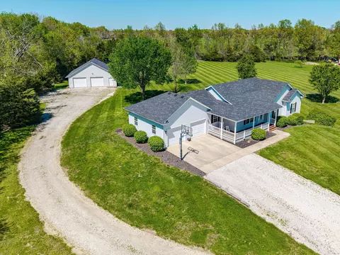 3792 Saratoga Ct, Fulton, MO 65251