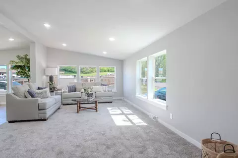 12943 County Road 4037, Holts Summit, MO 65043 photo 6