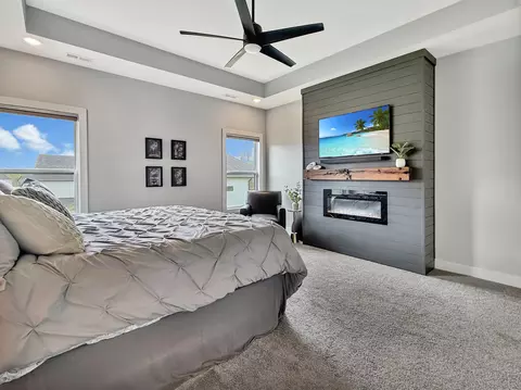 Bedroom - 15075 Everglades Dr, Ashland, MO 65010 photo 2 of 8
