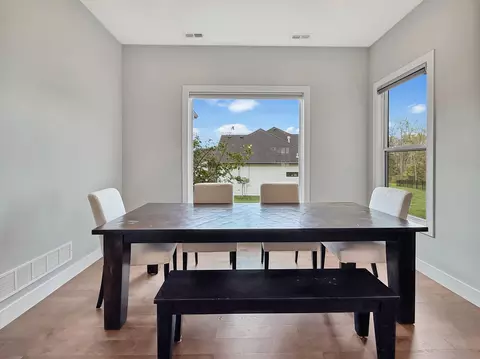 Dining - 15075 Everglades Dr, Ashland, MO 65010 photo 1 of 1