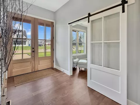 Entry Way - 15075 Everglades Dr, Ashland, MO 65010 photo 1 of 2