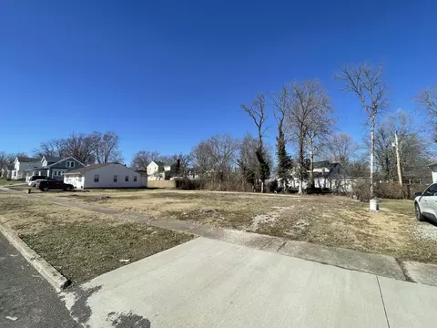 1221 E Jackson St, Mexico, MO 65265 photo 5