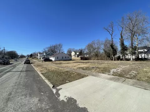 1221 E Jackson St, Mexico, MO 65265 photo 4