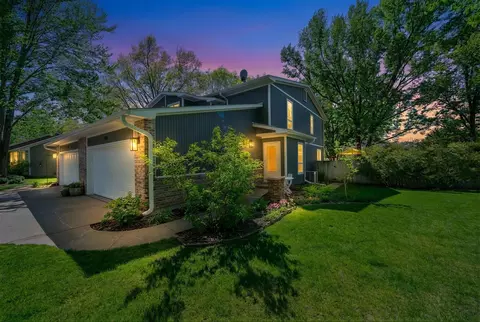 205 Cornerstone Ct, Columbia, MO 65203