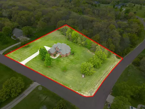 4551 E Ravens Ridge Dr, Columbia, MO 65201