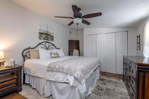 Bedroom - 222 S Denton St, Centralia, MO 65240 photo 2 of 4