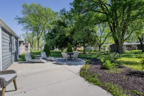 Exterior - 222 S Denton St, Centralia, MO 65240 photo 5 of 6