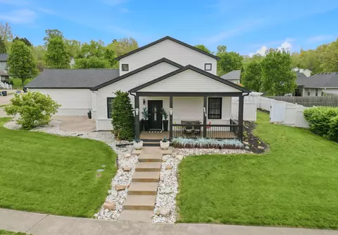 6612 Chrissula Ln, Columbia, MO 65203