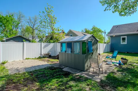 Exterior - 207 Jefferson St, Fulton, MO 65251 photo 6 of 7