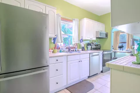 Kitchen - 207 Jefferson St, Fulton, MO 65251 photo 3 of 3