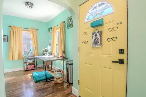 Entry Way - 207 Jefferson St, Fulton, MO 65251 photo 1 of 1
