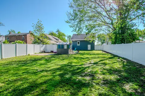 Exterior - 207 Jefferson St, Fulton, MO 65251 photo 7 of 7