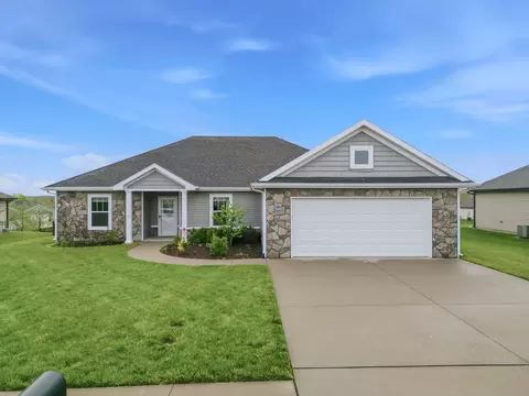 5610 Abercorn Dr, Columbia, MO 65203