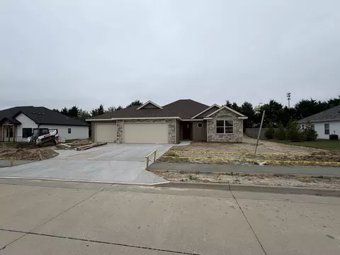 5171 Democracy Dr, Ashland, MO 65010