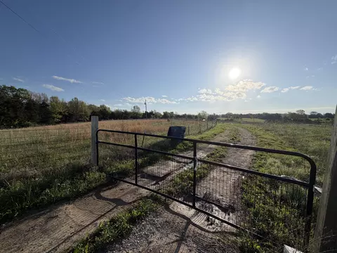 7204 State Road J, New Bloomfield, MO 65063 photo 5