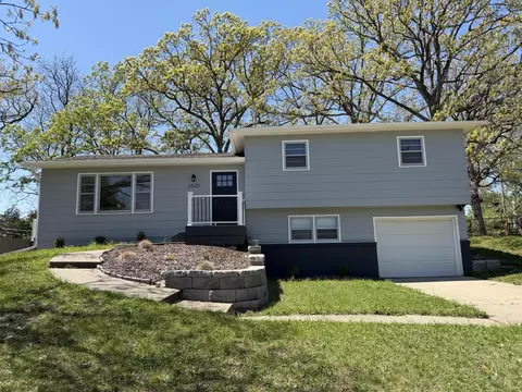 2620 Whitegate Dr, Columbia, MO 65202