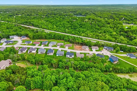 View/Area - 951 Cochise Dr, Holts Summit, MO 65043 photo 2 of 2
