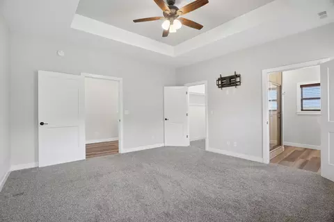 Bedroom - 951 Cochise Dr, Holts Summit, MO 65043 photo 2 of 6
