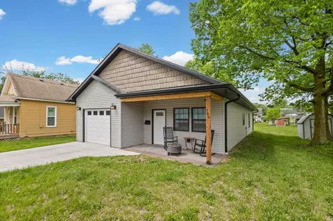 709 N Clark St, Mexico, MO 65265