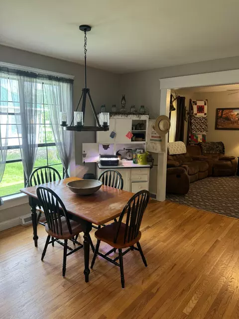 505 Broadway St, Madison, MO 65263 photo 11