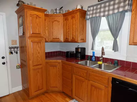 505 Broadway St, Madison, MO 65263 photo 9