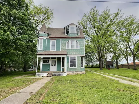 408 Vassar St, Bunceton, MO 65237