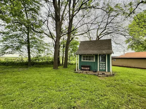 Exterior - 408 Vassar St, Bunceton, MO 65237 photo 2 of 3
