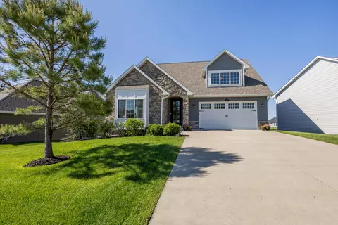 4726 Stone Mountain Pkwy, Columbia, MO 65201