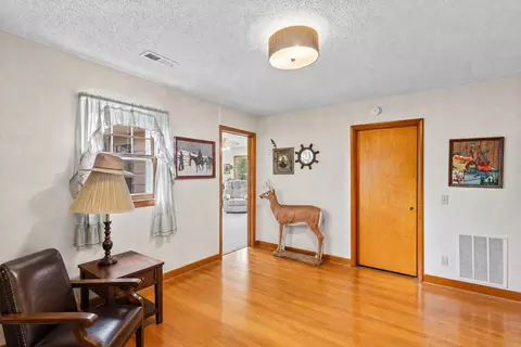 Entry Way - 15160 State Route D, Mexico, MO 65265 photo 1 of 1
