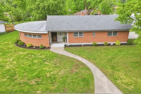 1700 Plaza Dr, Fulton, MO 65251
