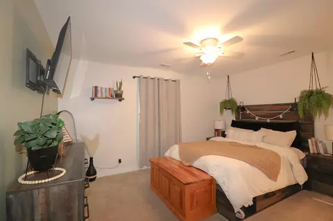 Bedroom - 706 Bluff St, Fulton, MO 65251 photo 1 of 5