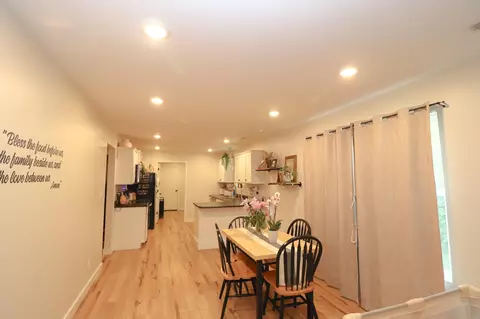 Dining - 706 Bluff St, Fulton, MO 65251 photo 1 of 1
