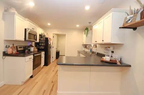Kitchen - 706 Bluff St, Fulton, MO 65251 photo 1 of 5