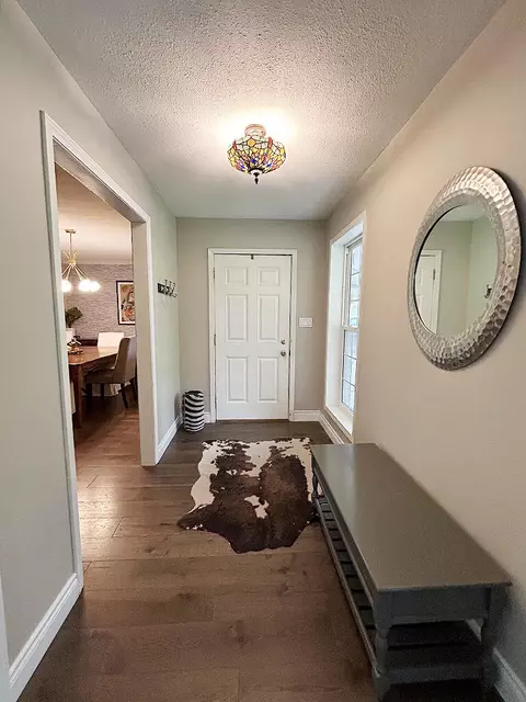 Entry Way - 4900 Eagle Ridge Rd, Columbia, MO 65201 photo 1 of 1