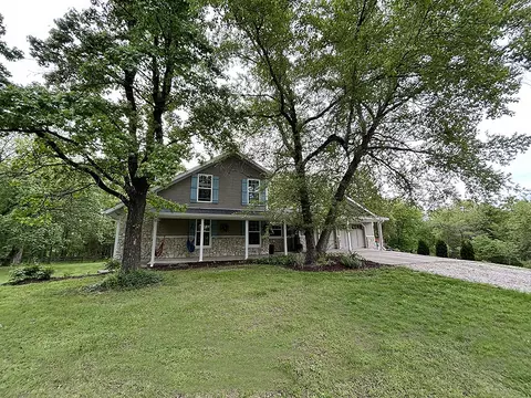 4900 Eagle Ridge Rd, Columbia, MO 65201