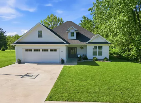 900 Fox Run, Moberly, MO 65270